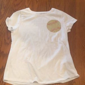 Girl’s tee shirt. A softball on the front and baseball on the back.
